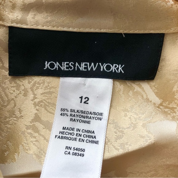 JONES NEW YORK Champagne Gold Rose Pattern Blouse - Women’s 12 - Picture 10 of 10